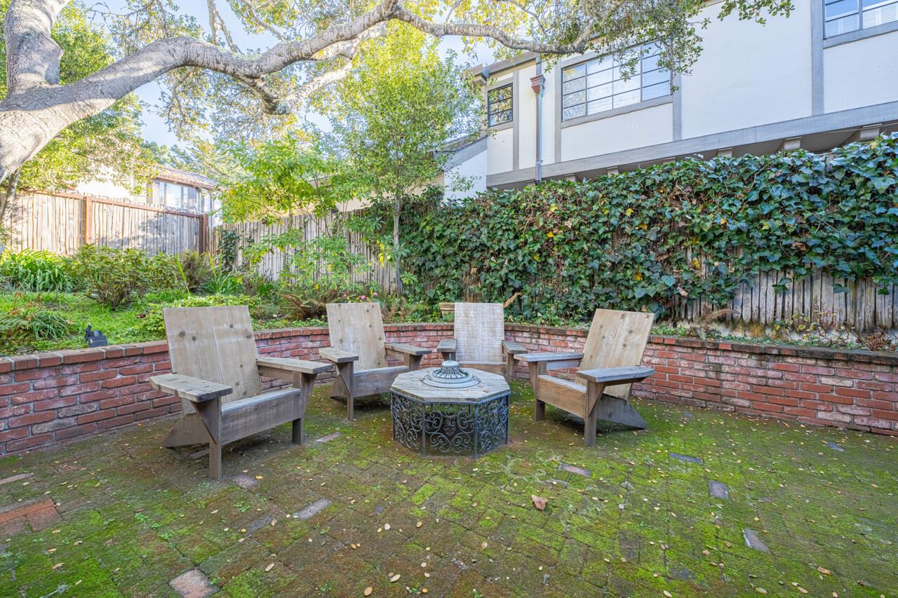 Outdoor Seating Area