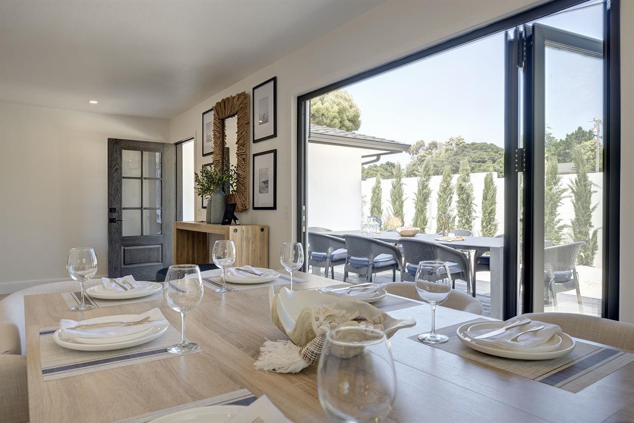 Dining Area Next to the Kitchen
