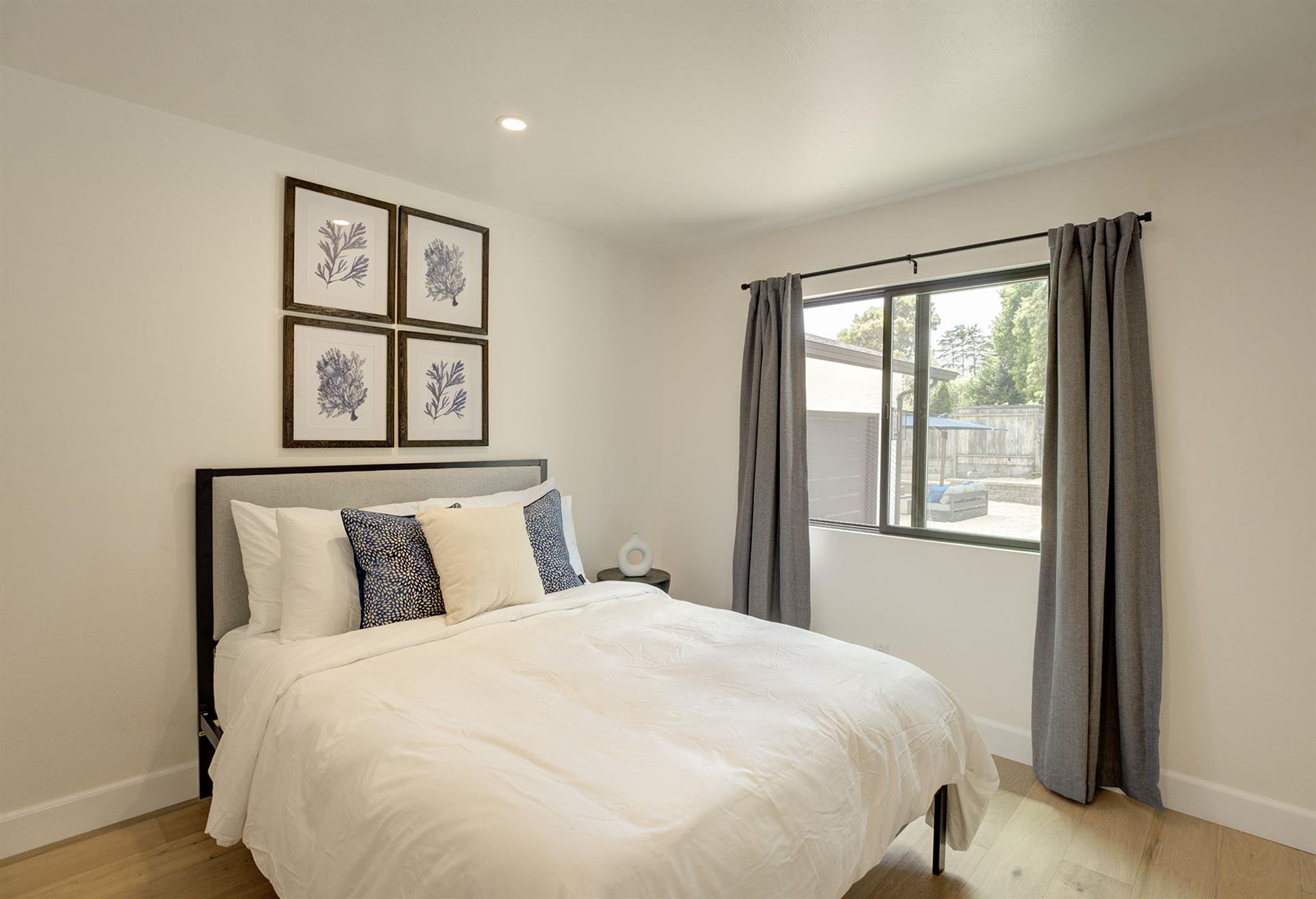 Bedroom 4  Queen Bed