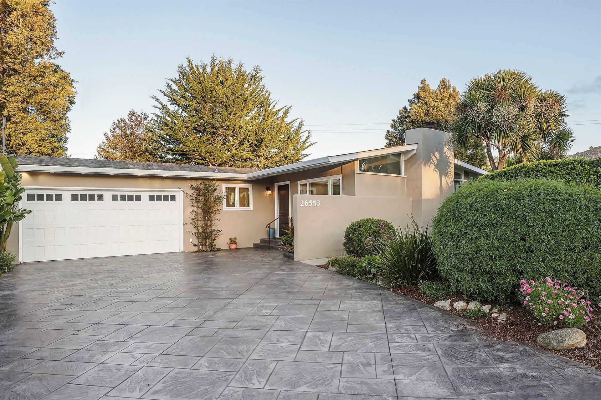 Front of the Home, Quiet Cul de Sac Location