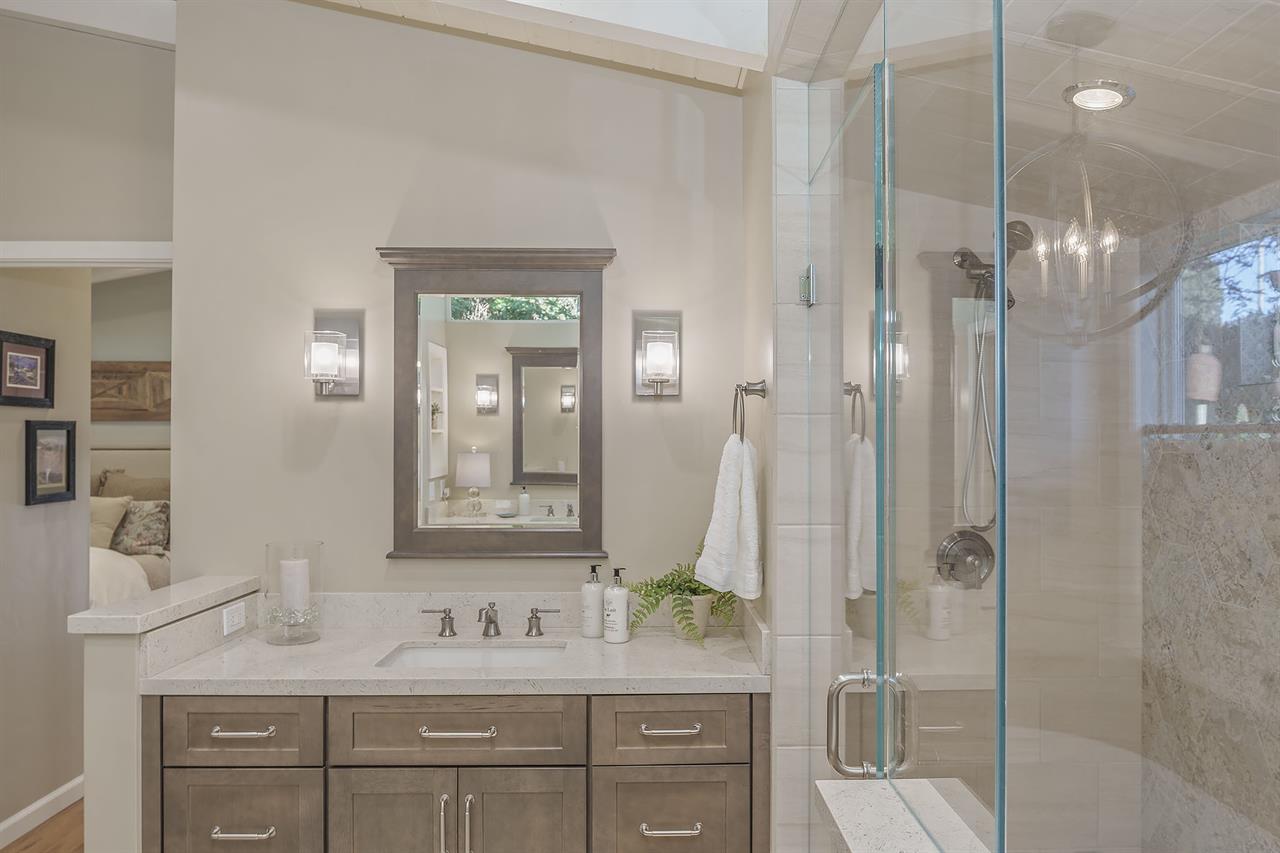 Bathroom 1  En Suite, Steam Shower, Deep Tub, Two Vanities
