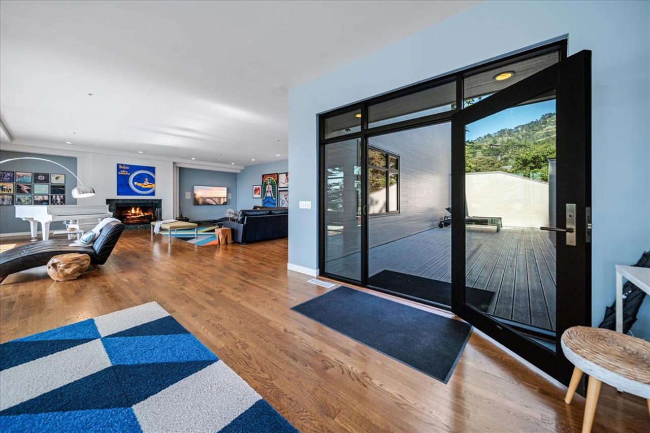Entry Foyer