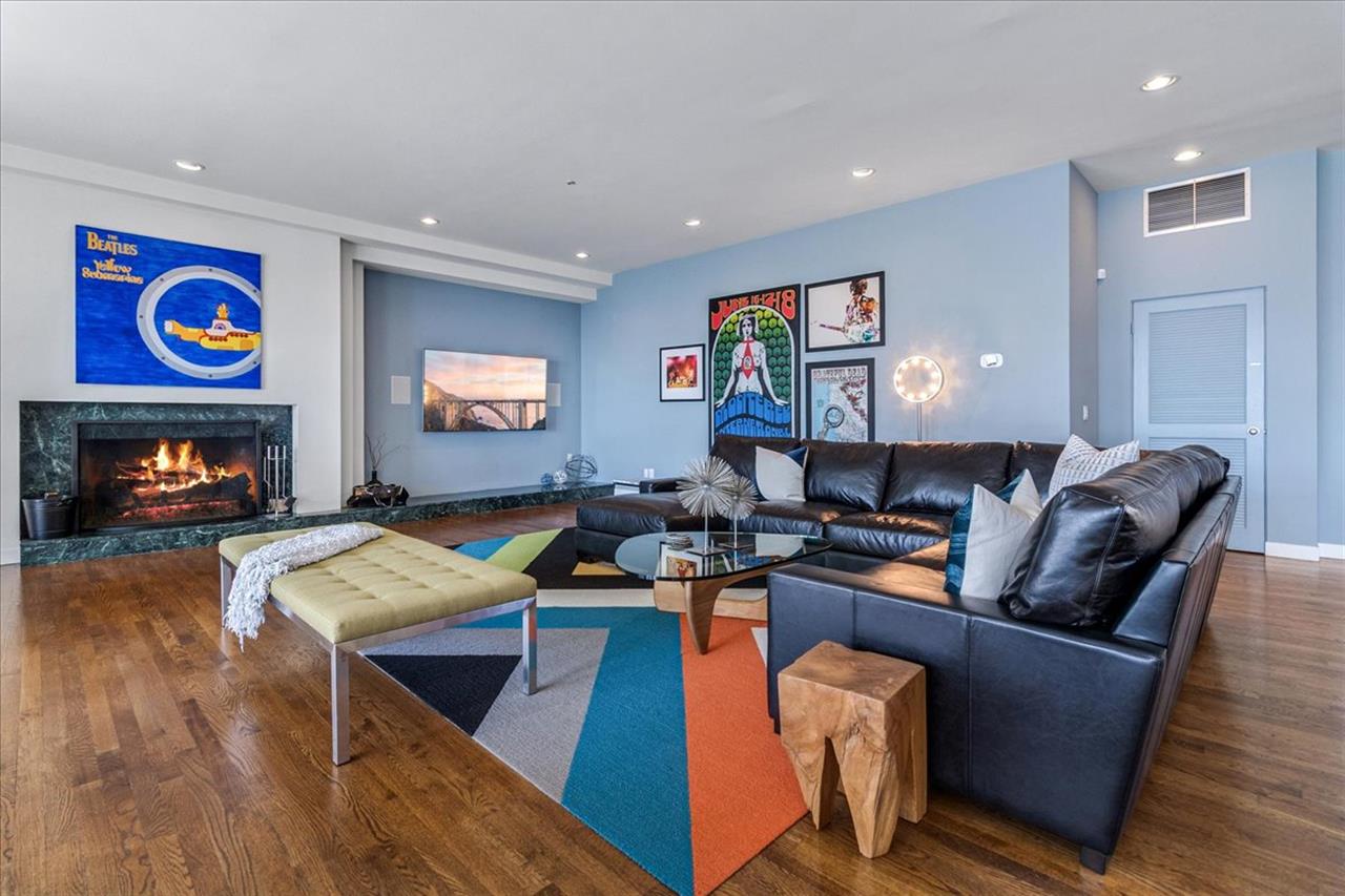 Living Room has a WoodBurning Fireplace
