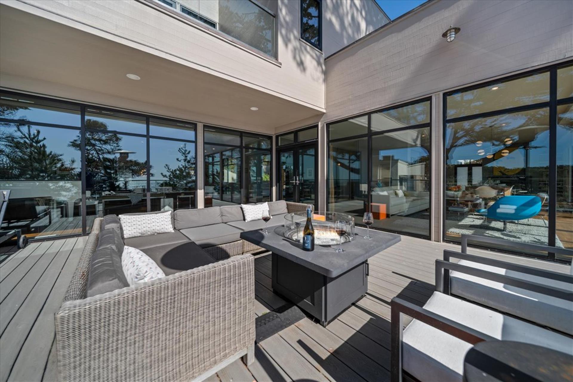 A Small Section of the Panoramic Ocean View Deck