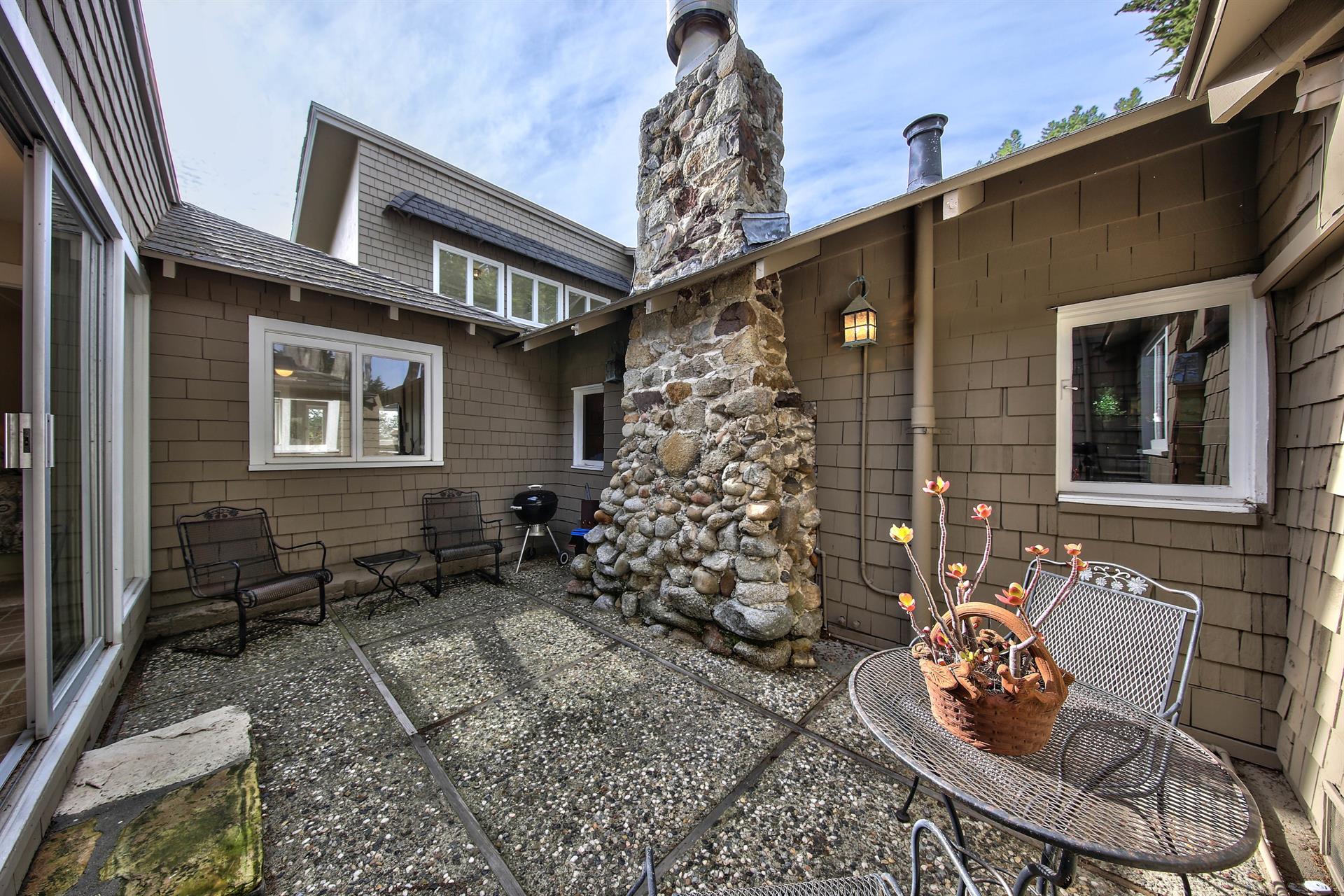 Inner Courtyard Near Kitchen with BBQ Grill