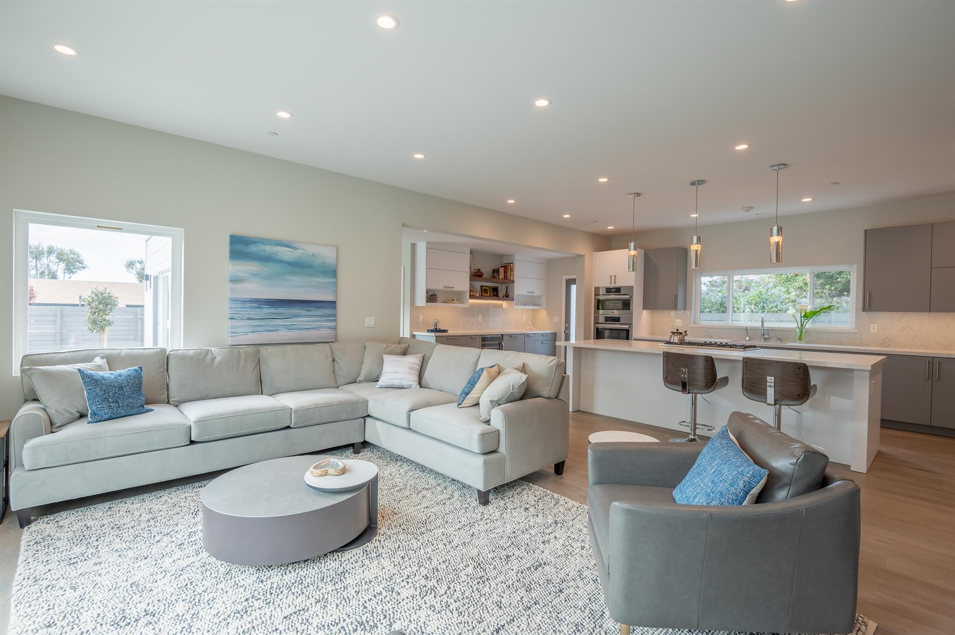 Comfortable Living Room