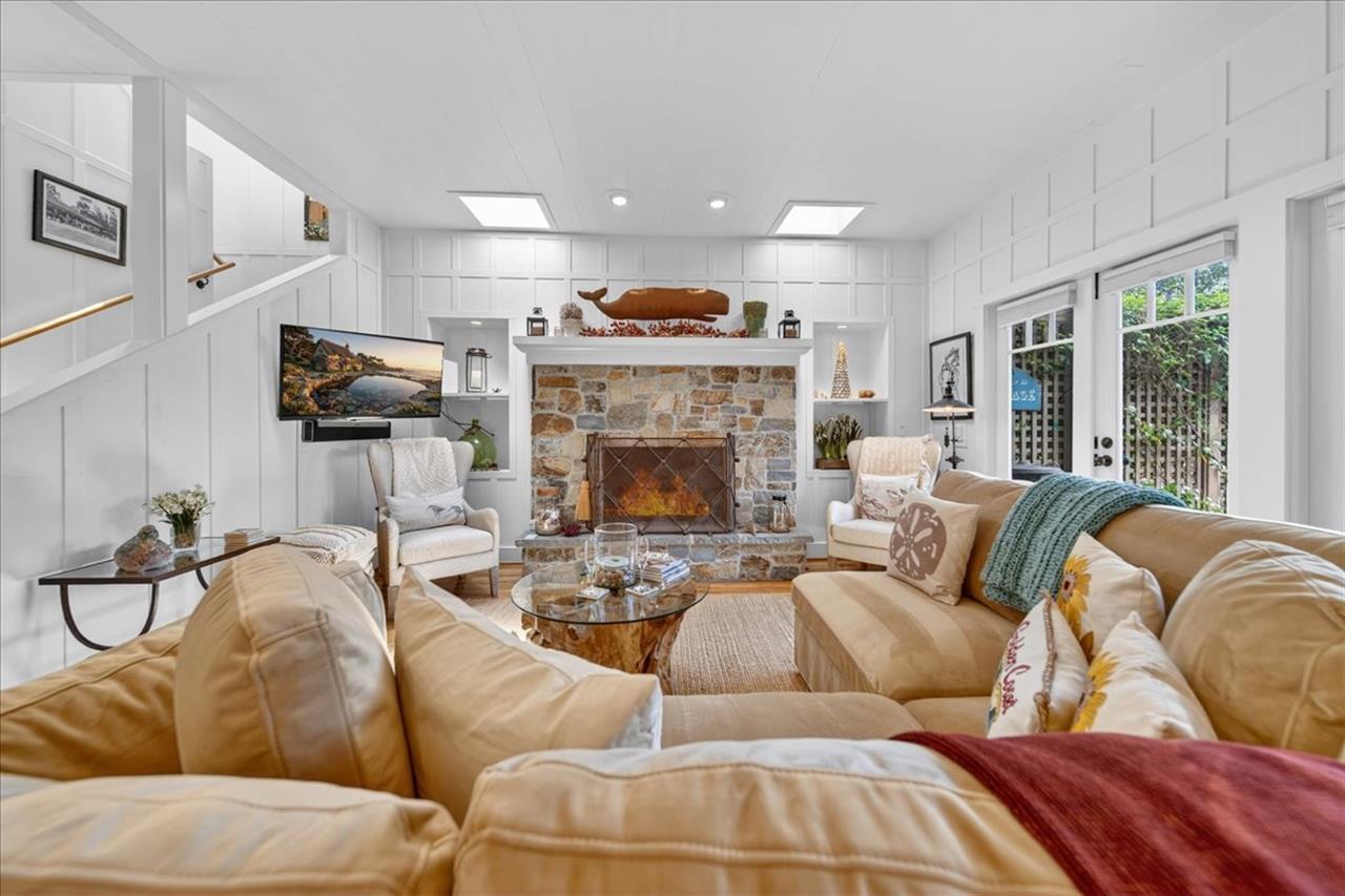 Living Room  GasAssisted Fireplace, WifiEnabled Smart TV