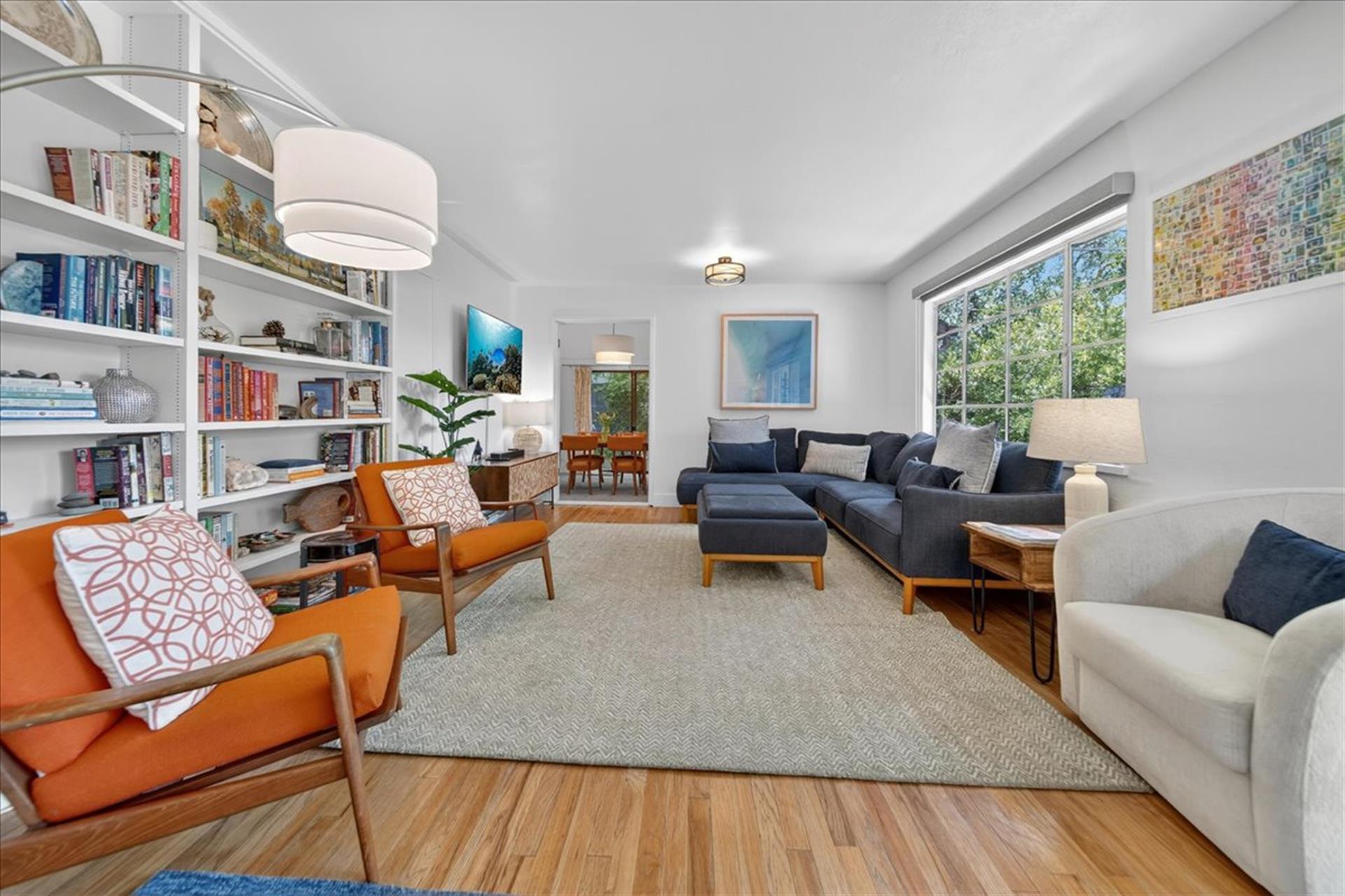 MidCentury Modern Vibe