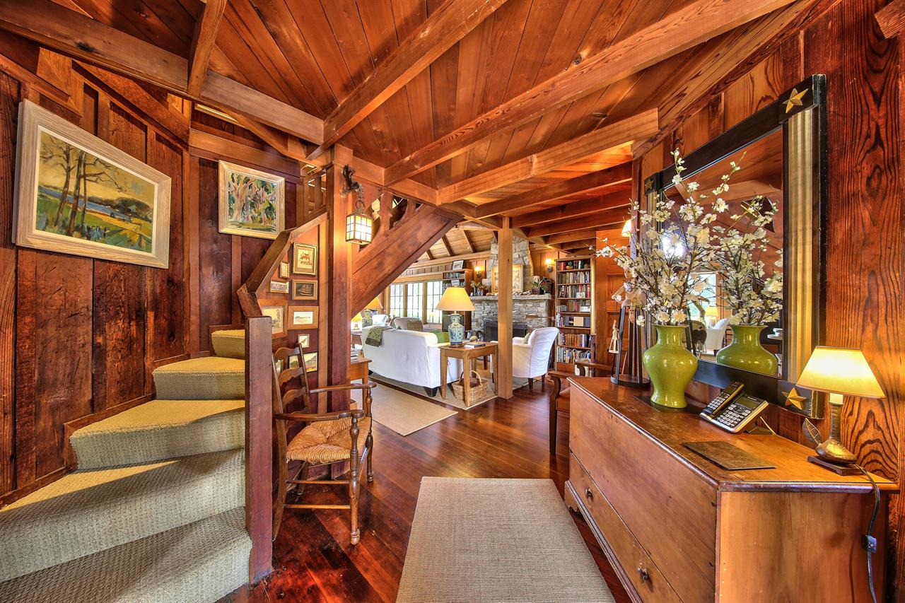 Entry Foyer