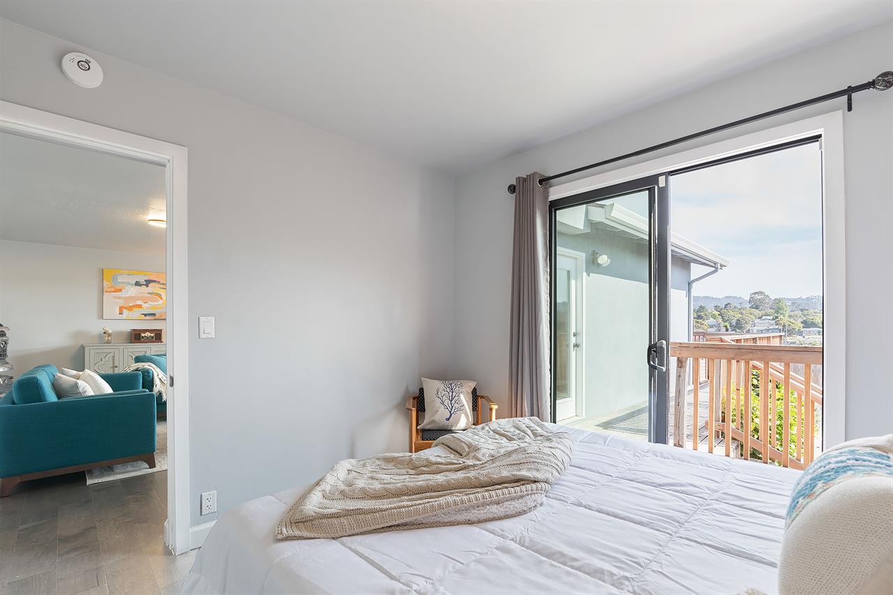Bedroom 4, Queen, En Suite with Shower