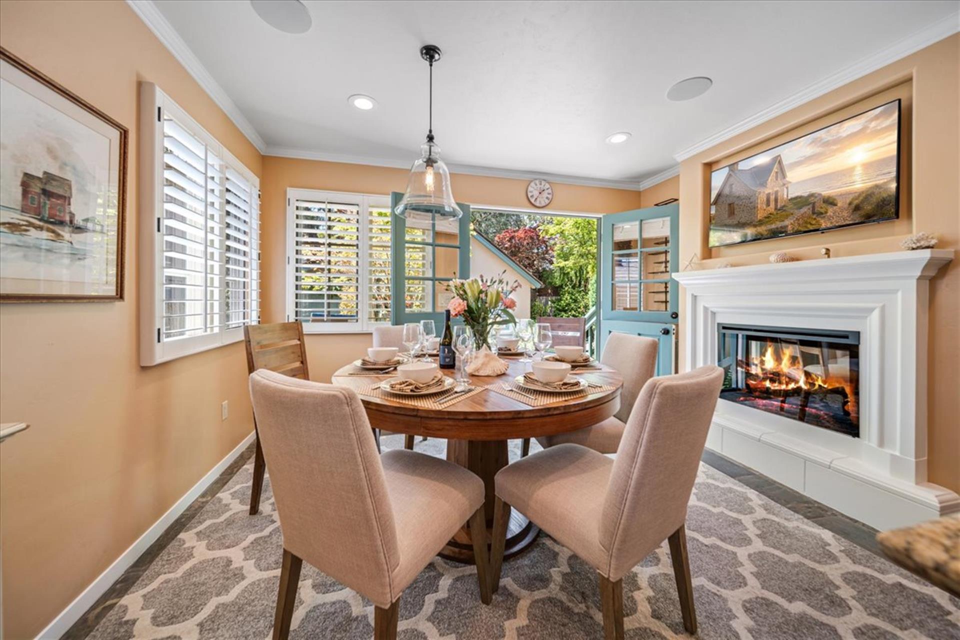Dining Area  Kitchen has an Electric Fireplace