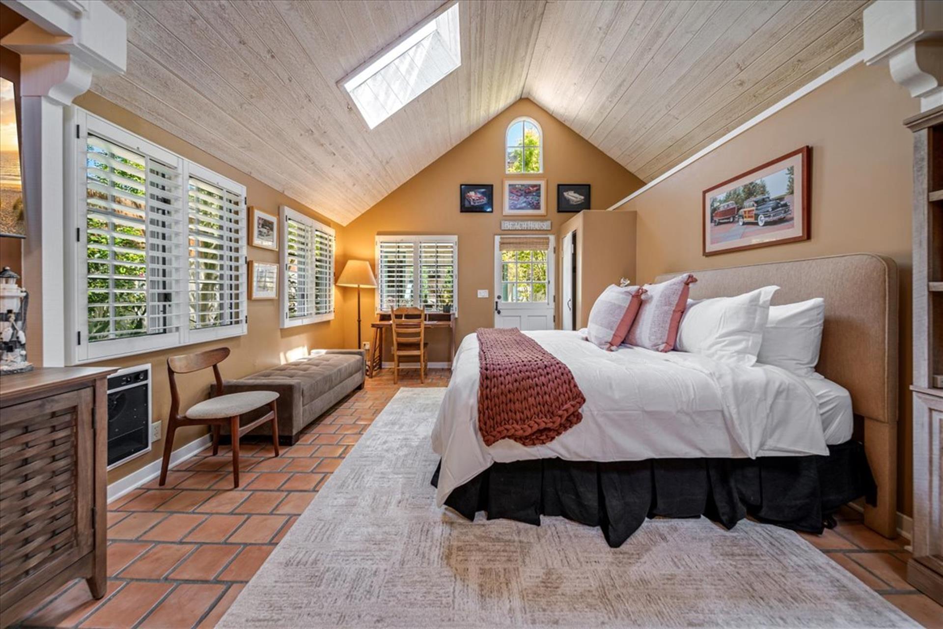 Guest Cottage has a King Bed