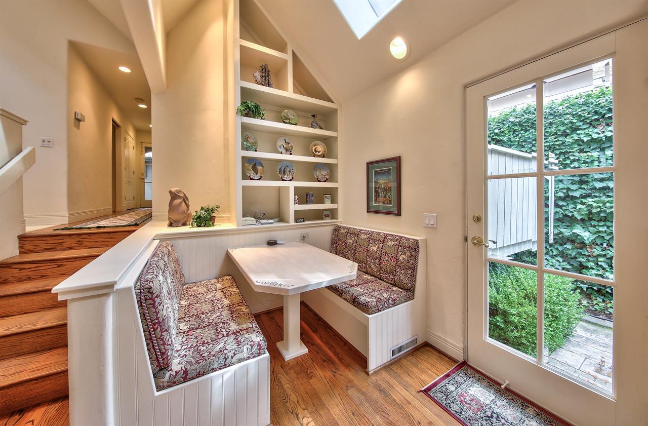 BuiltIn Banquette Seating Area