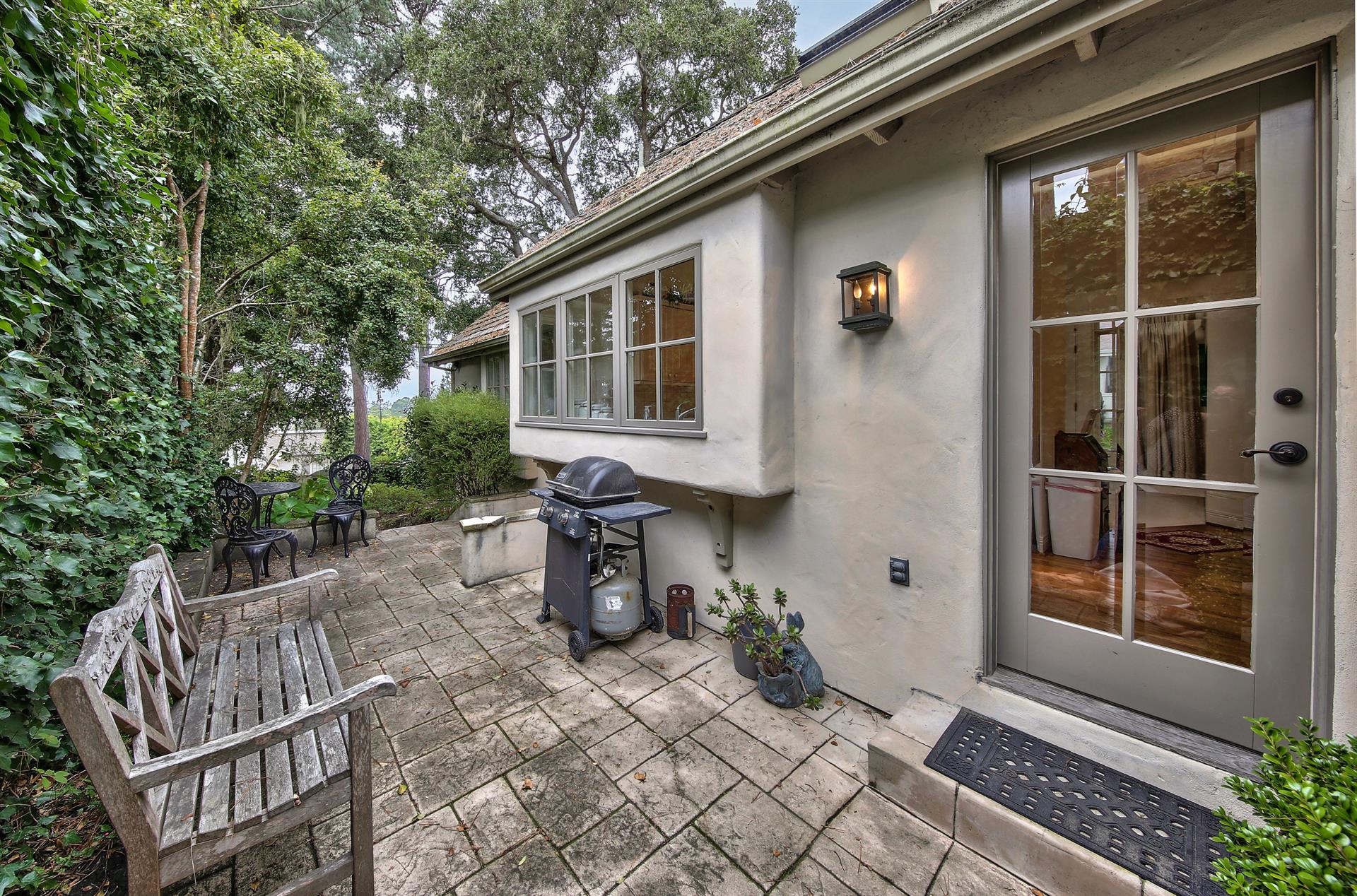 Patio with Propane BBQ