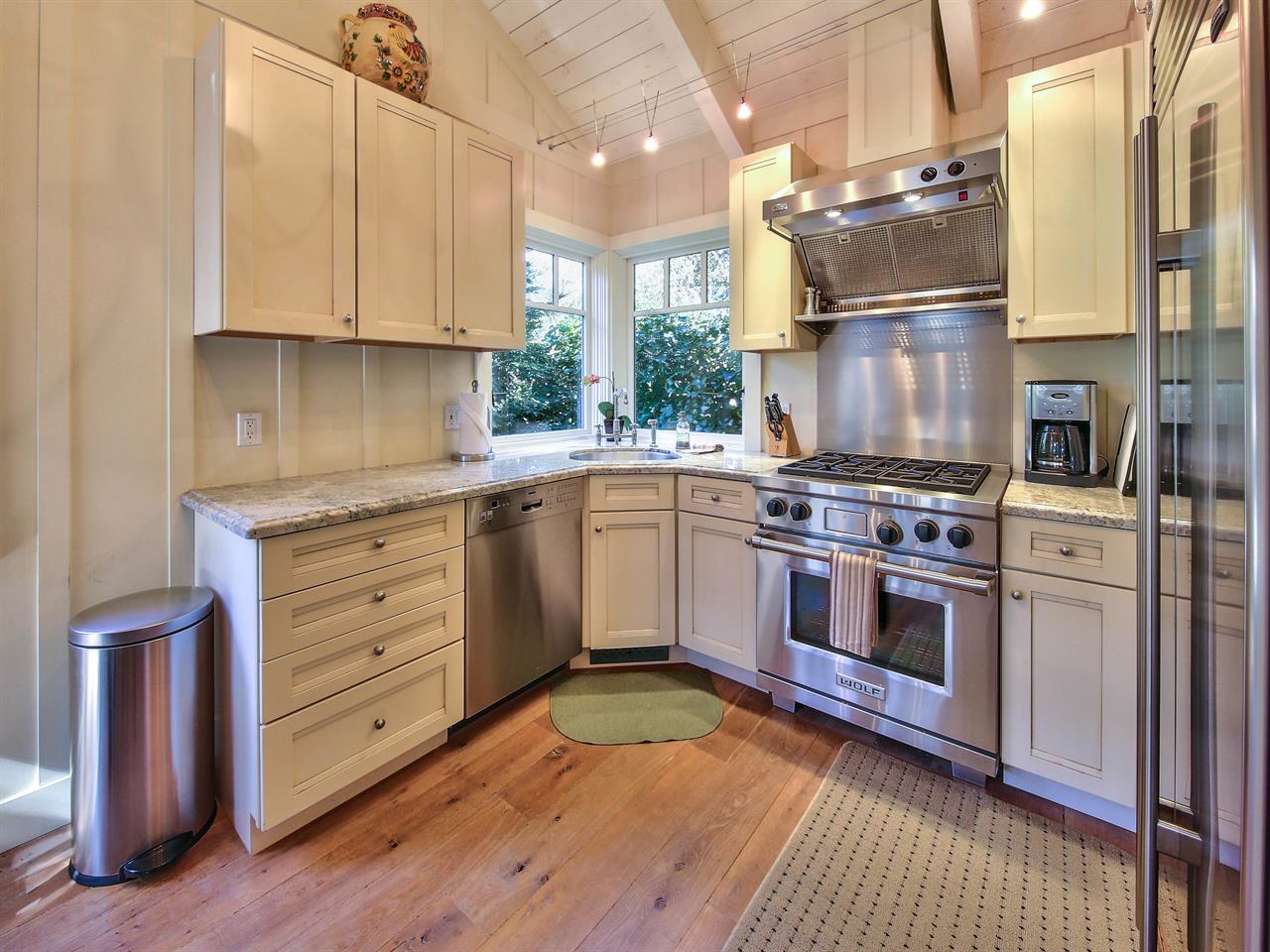 FullyEquipped Chefs Kitchen