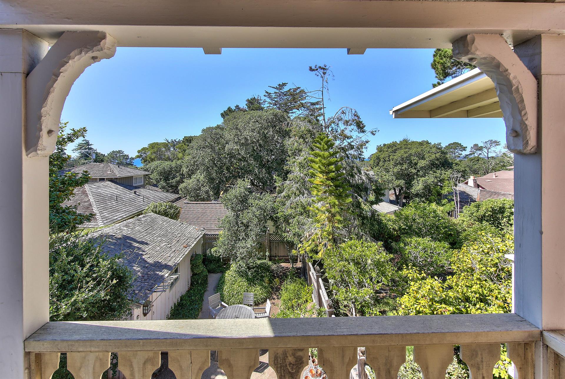 Step Outside to Enjoy the Fresh Sea Breeze