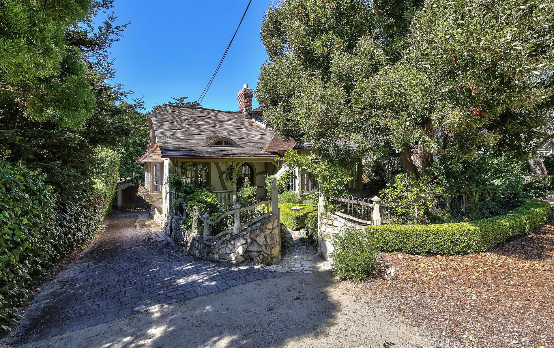 Adorable Fairytale Carmel Cottage