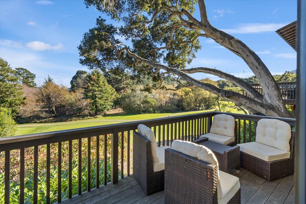 Golf Course View Deck