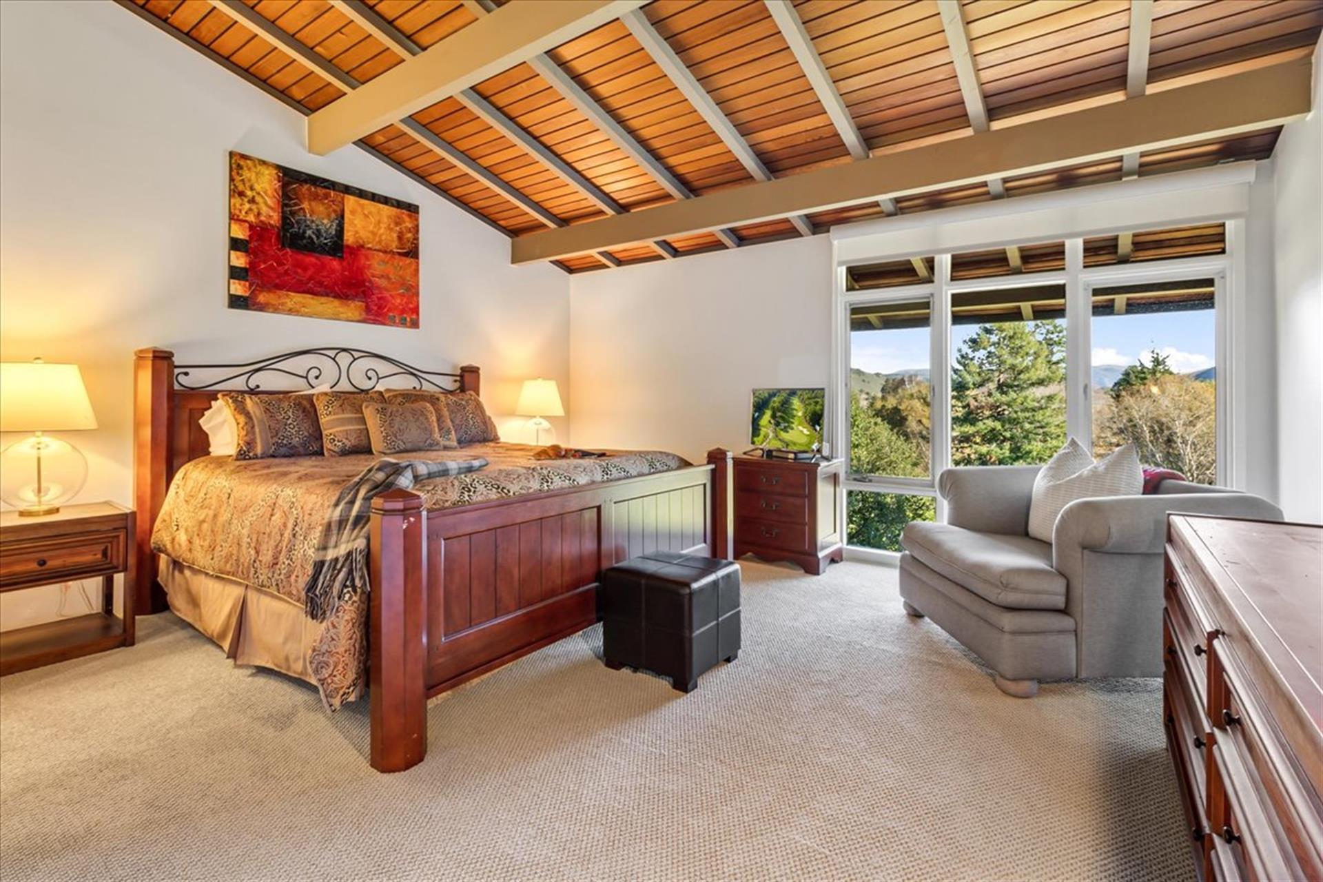 Bedroom 1  Cal King Bed, TV and Golf Course Views
