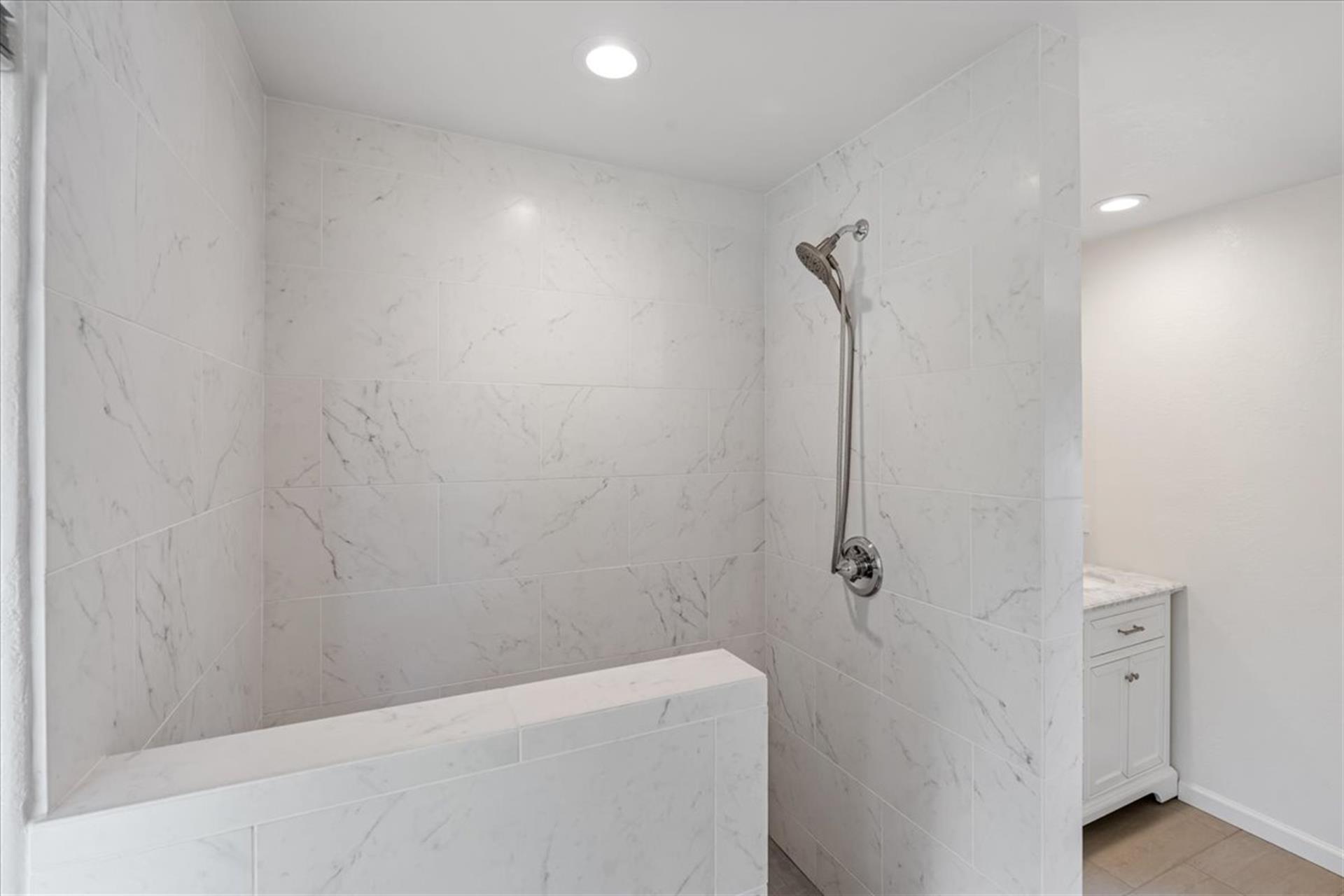 EnSuite Bath with Shower for Bedroom 1
