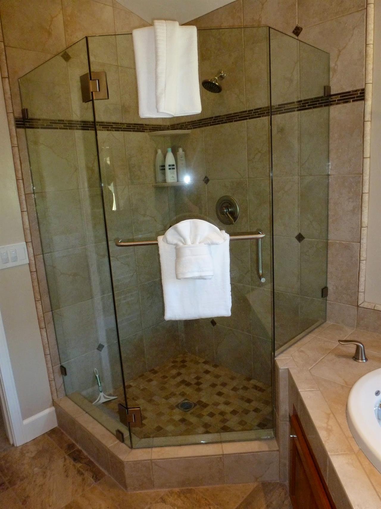 Upstairs Primary Bath with Shower and Separate Jetted Tub