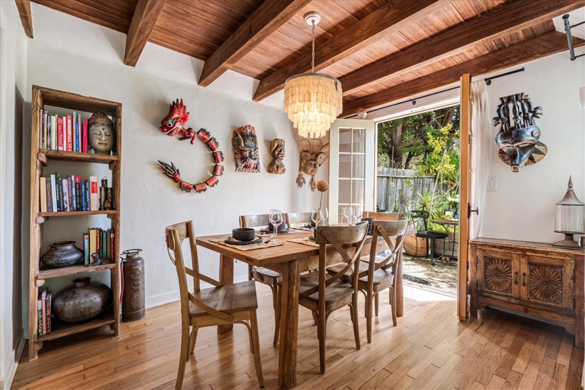 Dining Room OpensUp to the Backyard