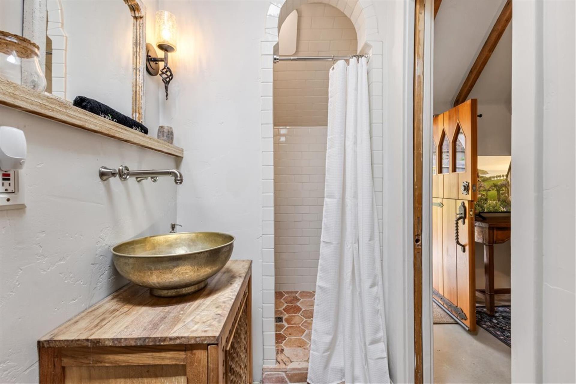 Guest Cottage Bathroom has a Shower