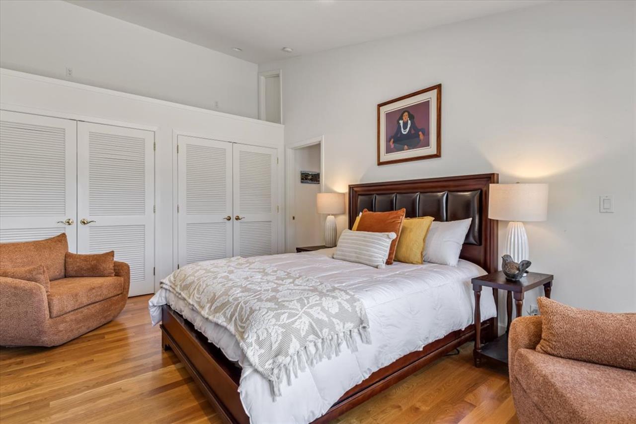 Bedroom 3, Queen, TV, Patio Access