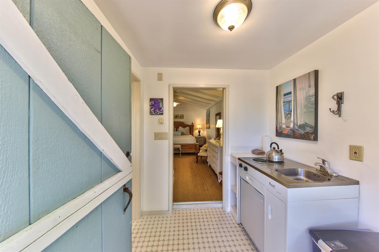 Enter Into the Guest Cottage