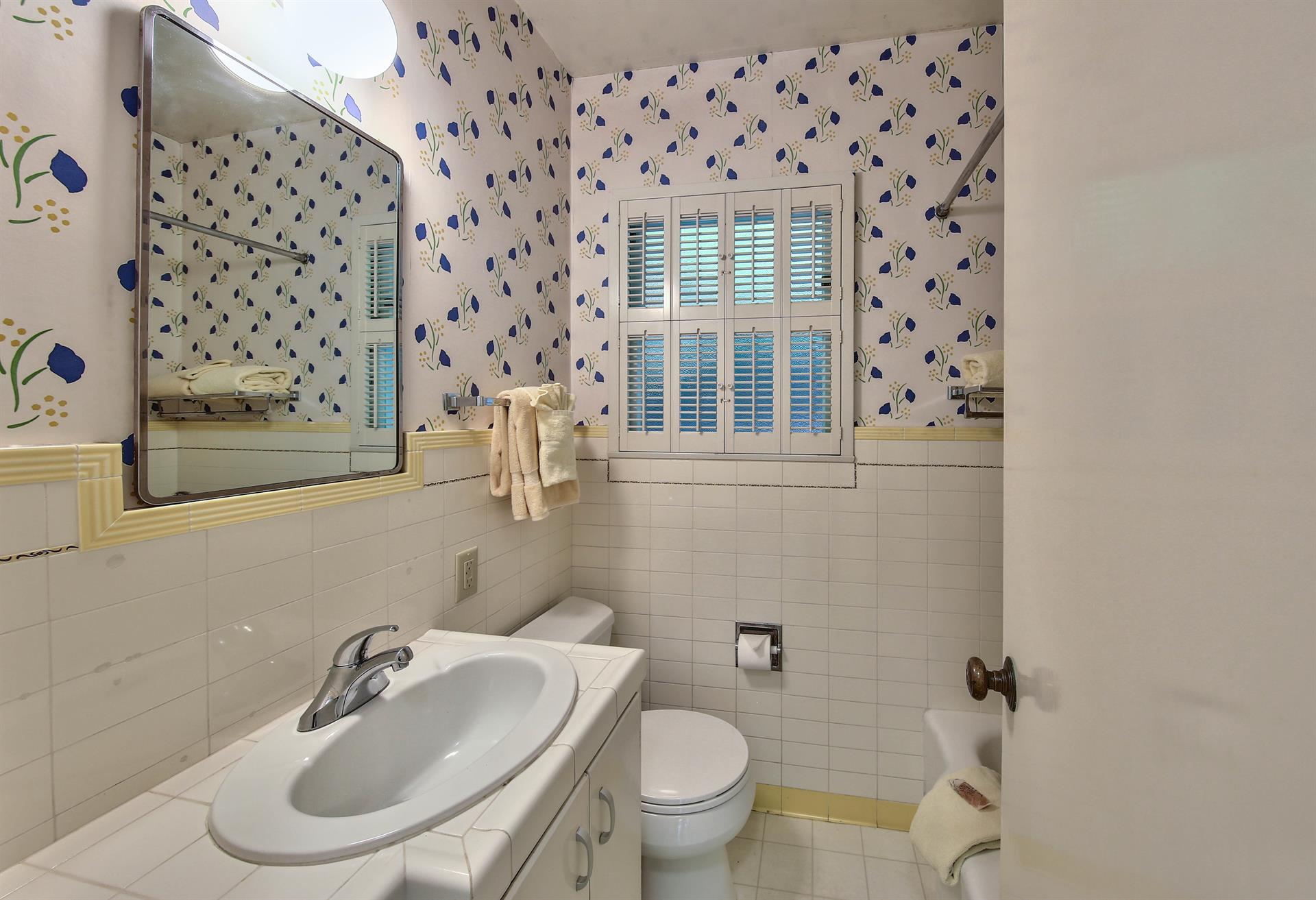 Shared Hall Bathroom 2 has a ShowerOverTub Combination
