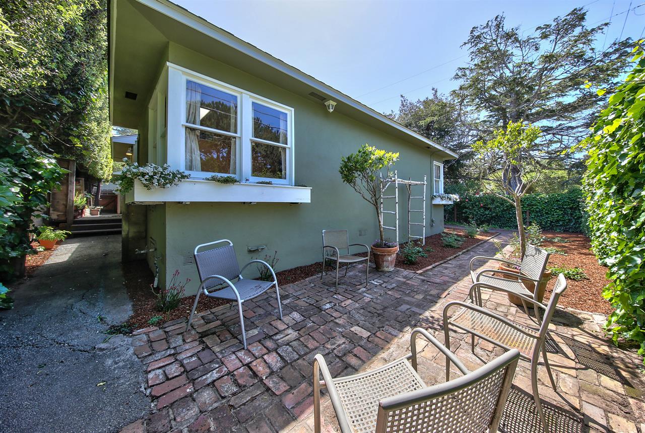 Patio Seating Area in the Garden