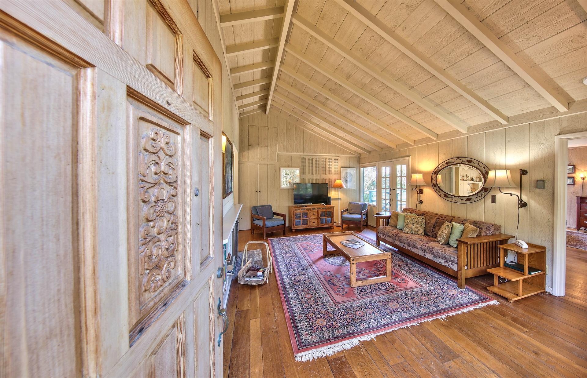 Welcome to Your Beach House Come in and Stay Awhile