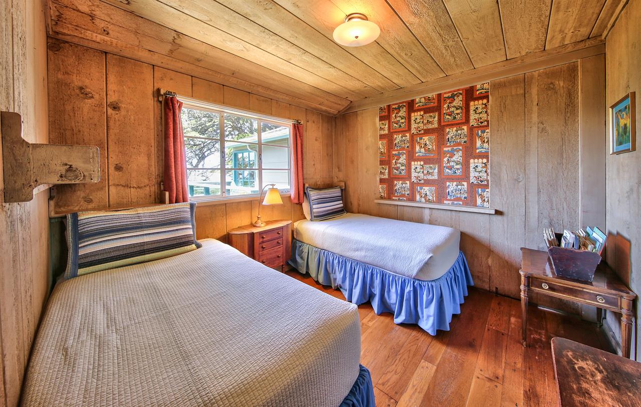 Bedroom 3, Two Twins