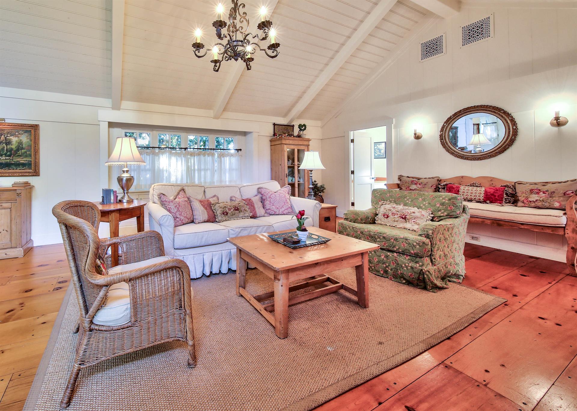 Adorable, Comfortable Interiors, Living Room