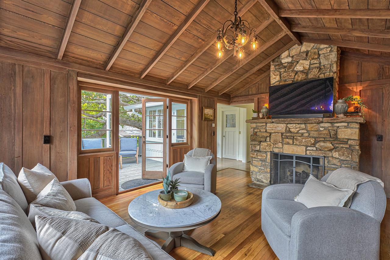 Beautiful Wood Interior, Gas Fireplace with Carmel Stone, TV
