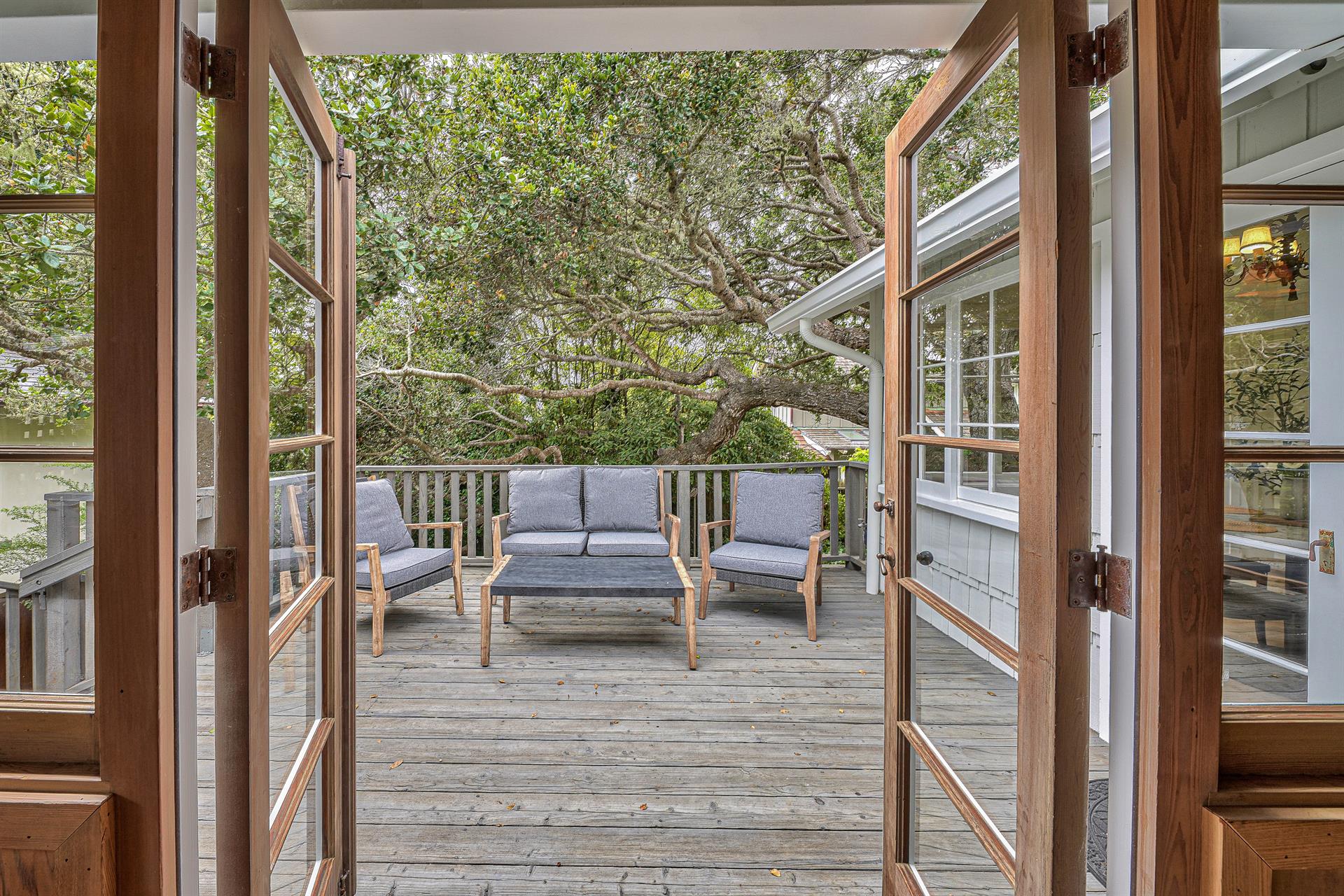 Deck with Outdoor Seating Area