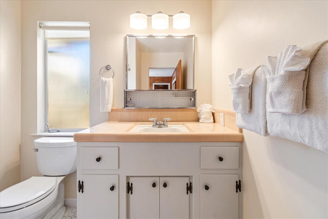 Full Hall Bath has a Standing Shower