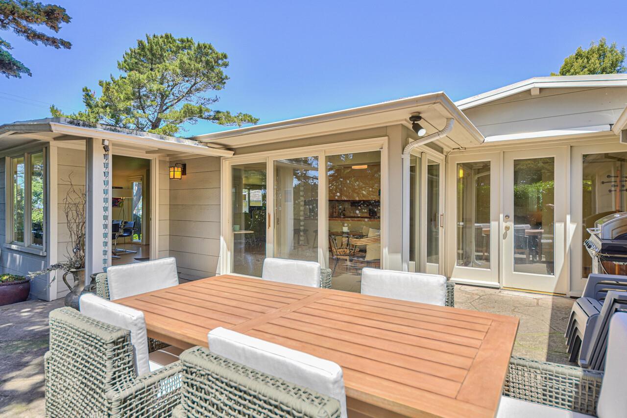Patio with Outdoor Dining Table and Propane BBQ Grill