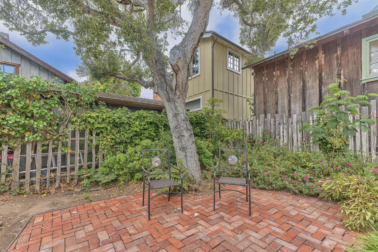 Brick Patio in Back Yard