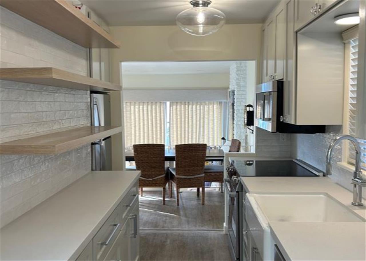 Updated Kitchen with Stainless Steel Appliances