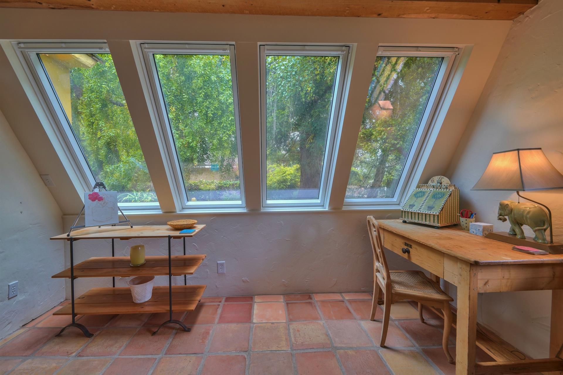 Den Has a GardenView Writing Desk