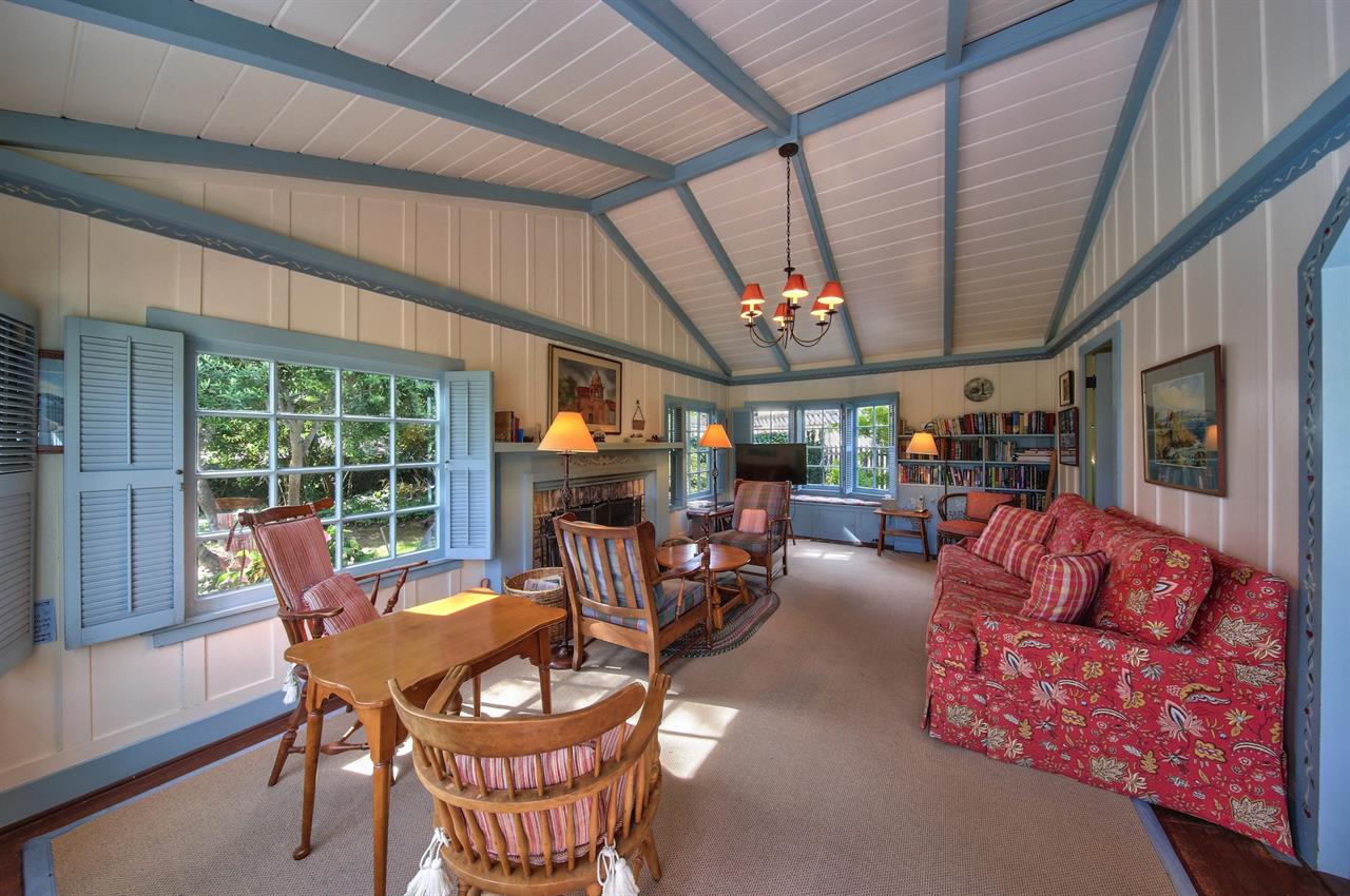 100Year Old, Classic Carmel Cottage with Character