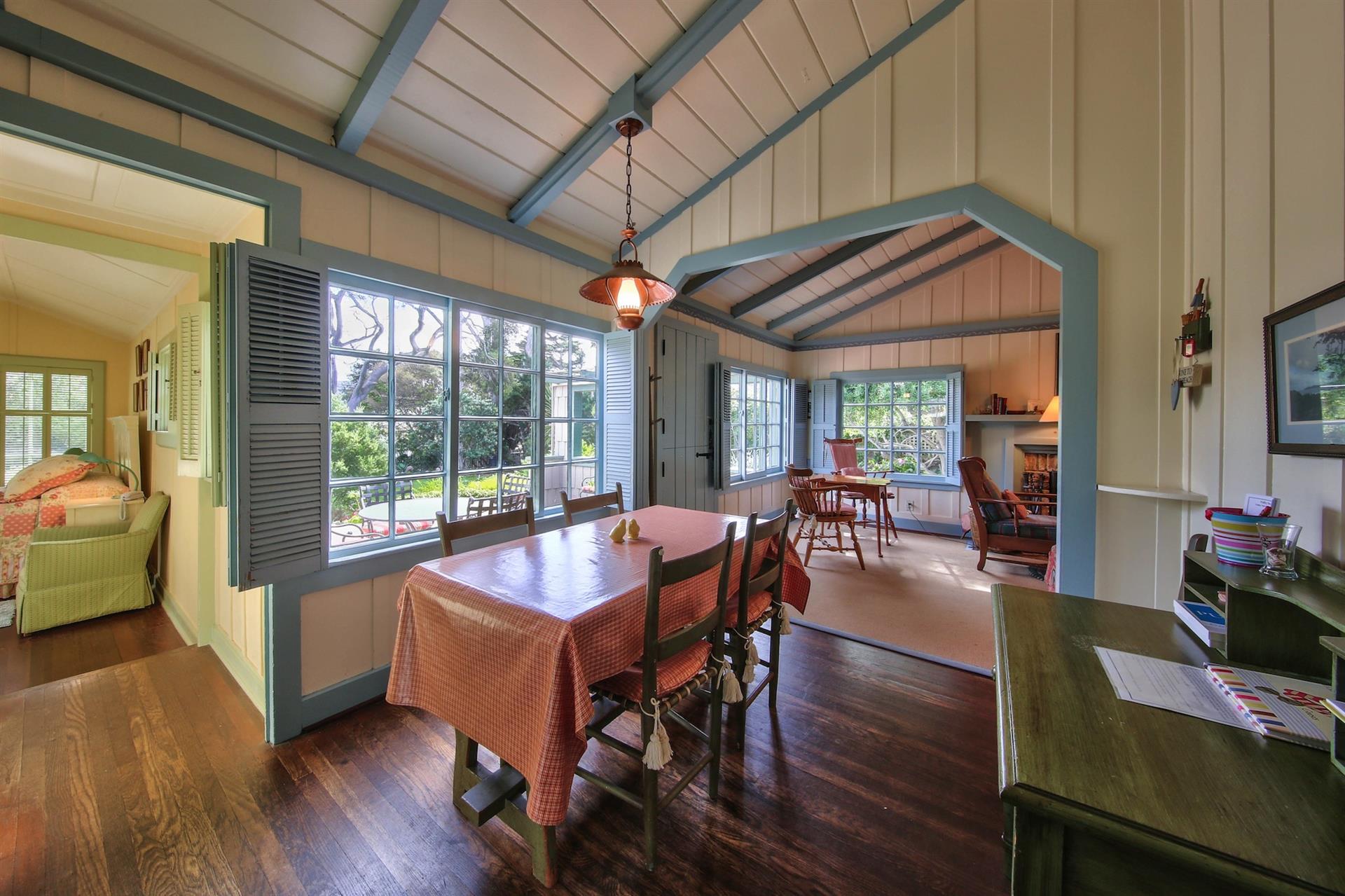 Gather for Meals, Chats and Board Games