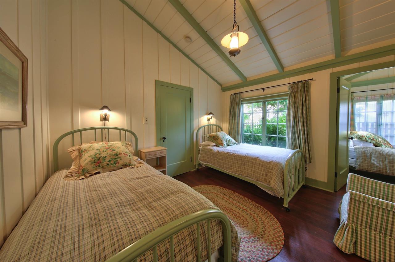 Bedroom 2, Four Twin Beds