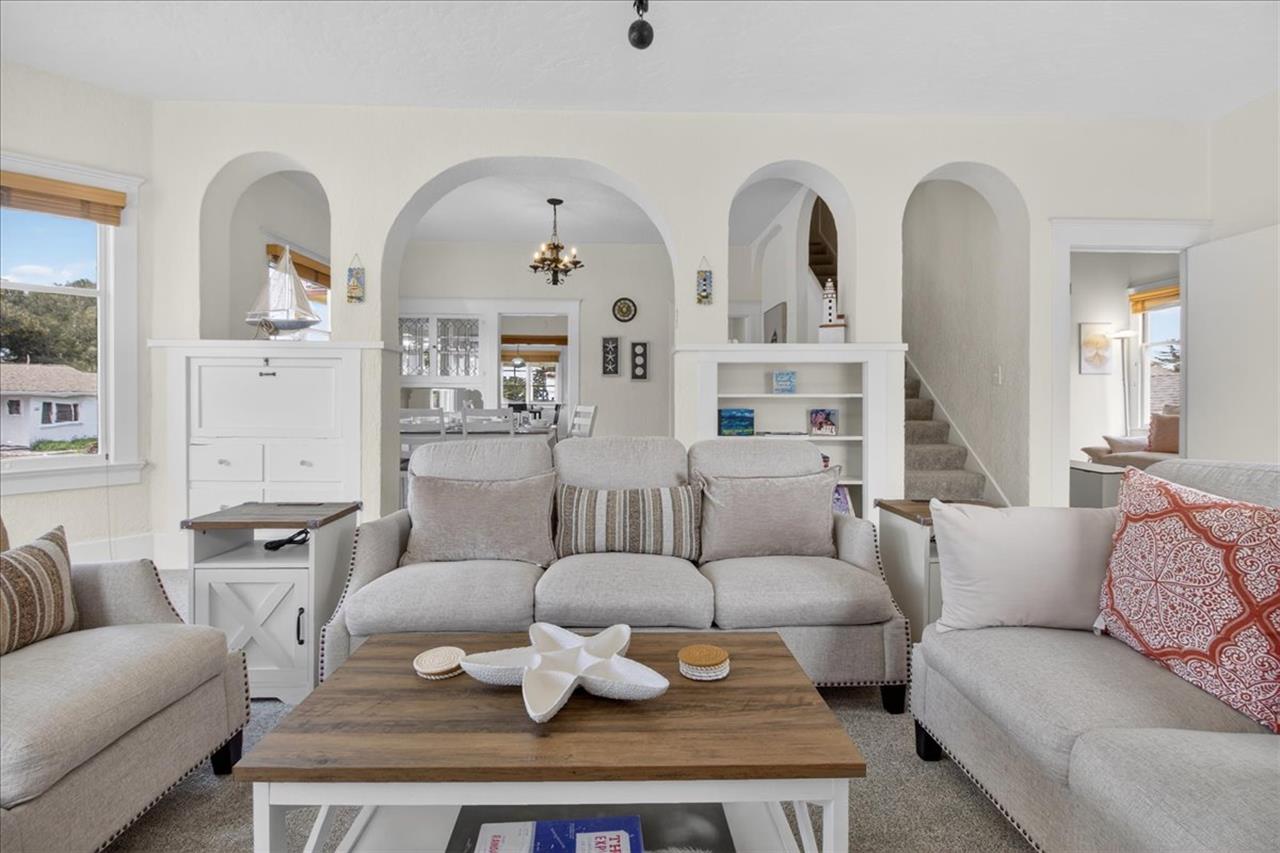 Living Room Conversation Area