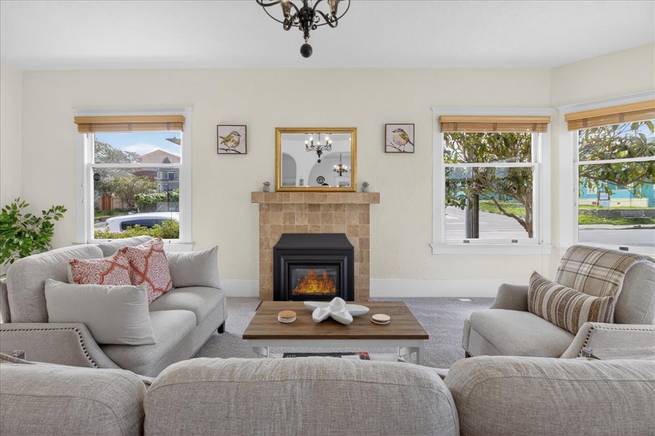 Living Room with Gas Fireplace