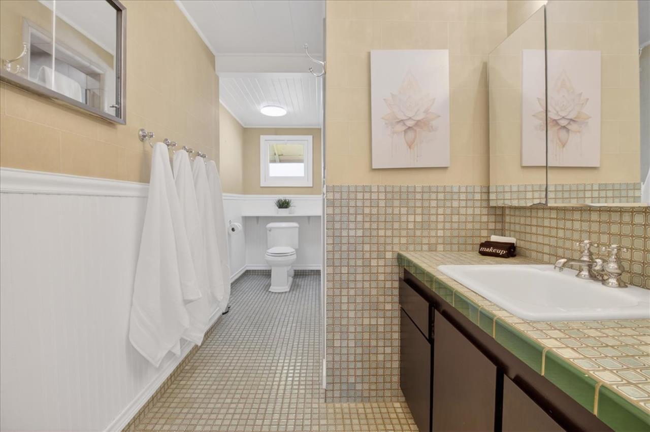 Second Main  First Floor Bathroom, Standing Shower