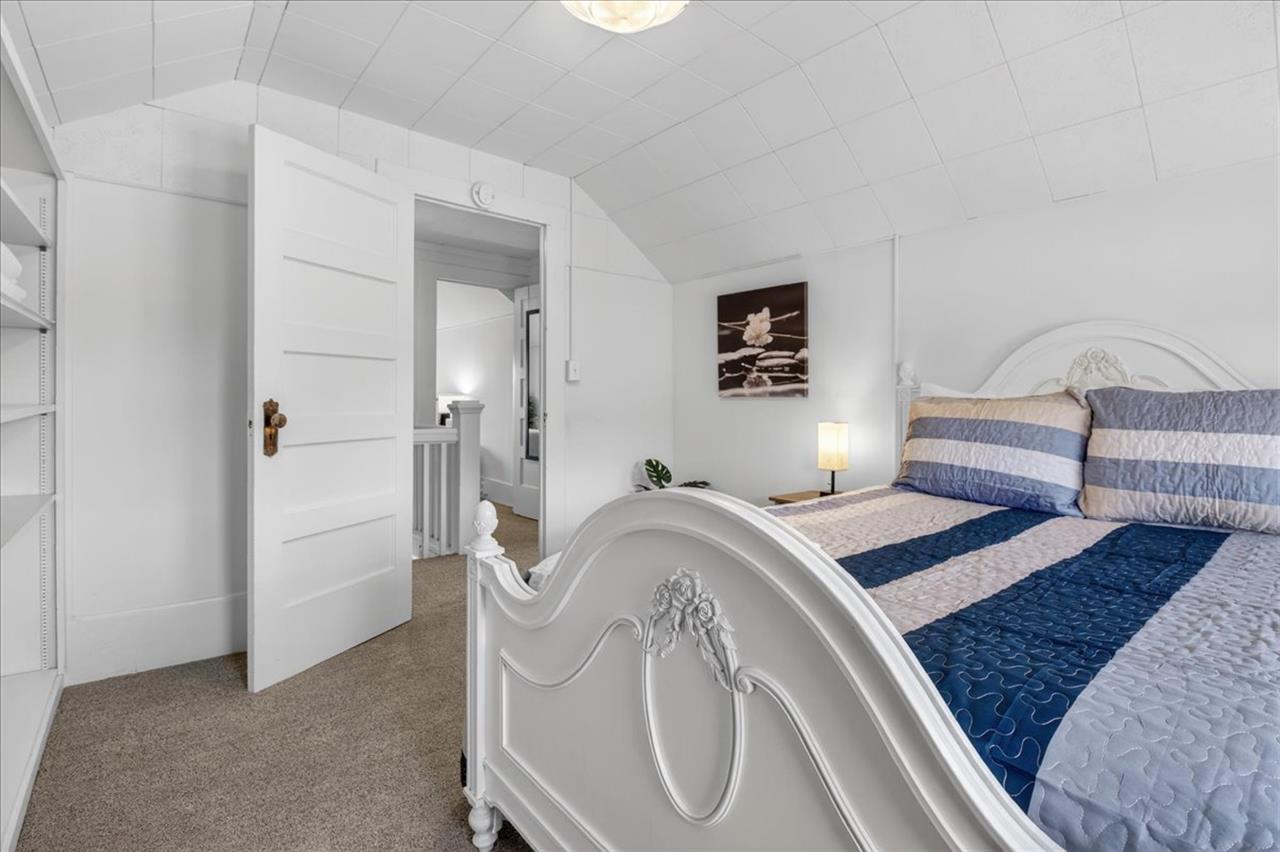Bedroom 3, Full  Double Bed, Upstairs