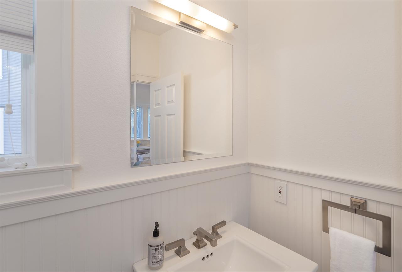 Powder Room near the Kitchen