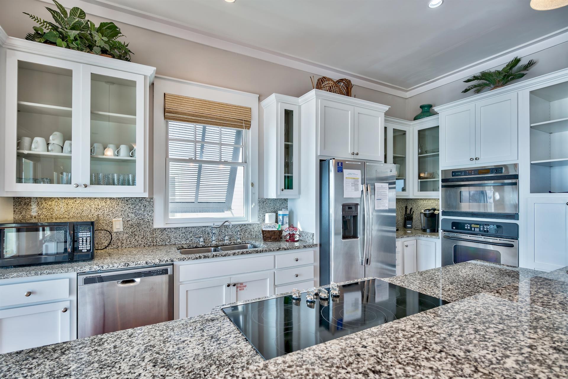 Fully Stocked Kitchen